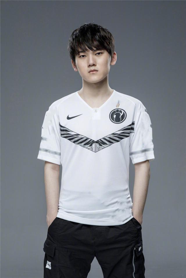 Falcons 将在 IEM Dallas 2025 半决赛中对阵 Vitality