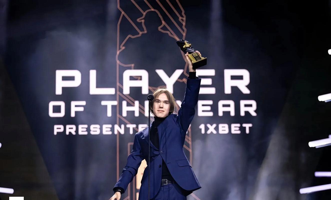 Len 宣布她从职业 VALORANT 场景中退役